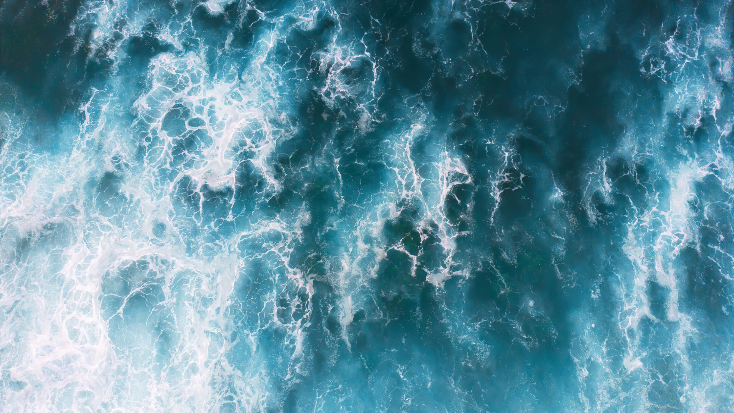blue-foaming-waves-north-beach-nazare-portugal Blue_Ocean
